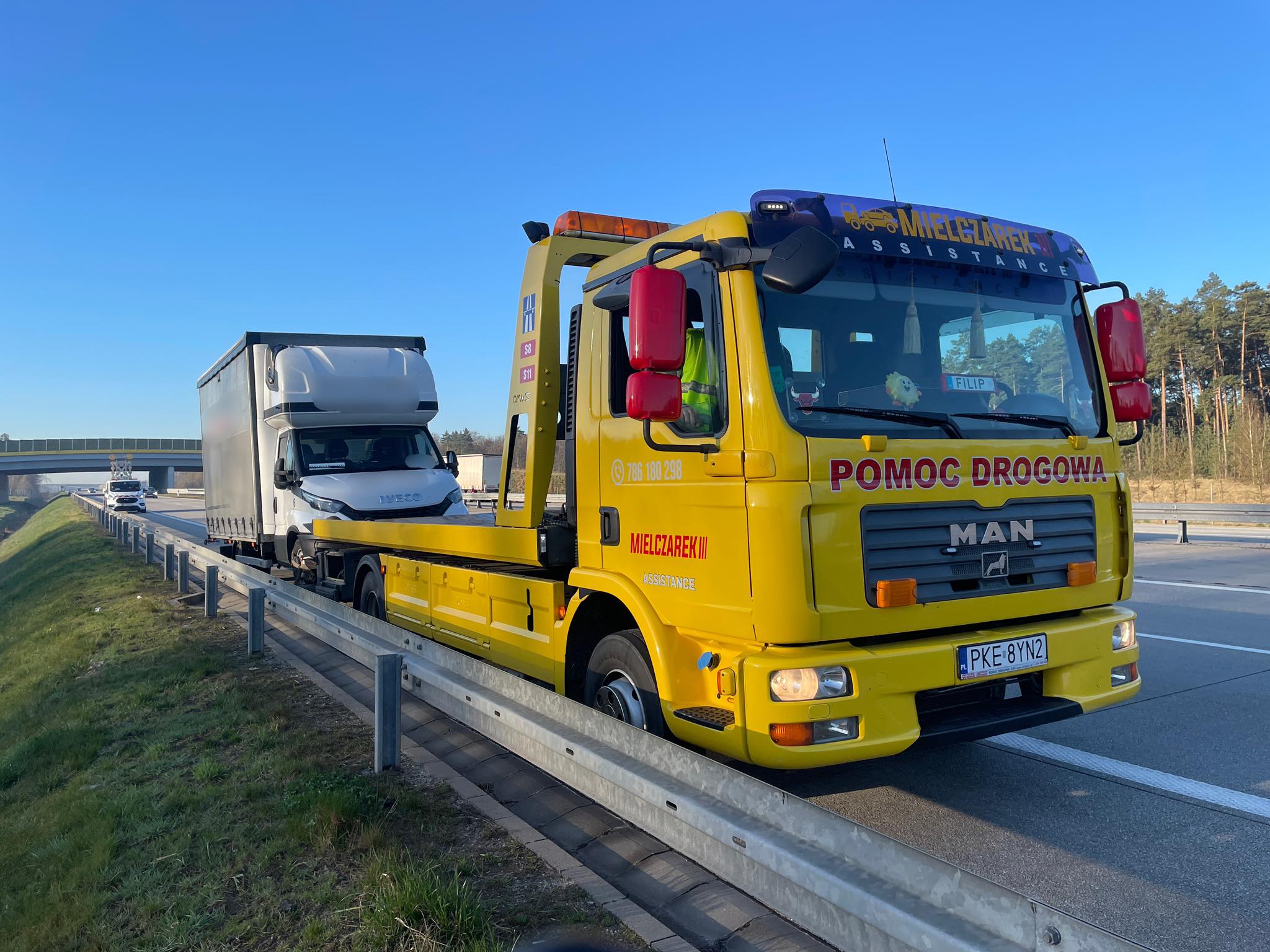 Wszechstronny holownik i laweta